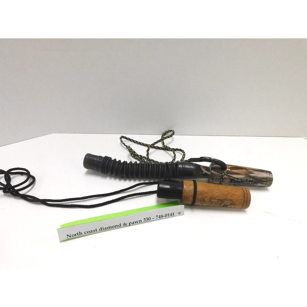 Primos Hardwood Grunter 701 & Knight Hale EZ-Grunt-Er Plus Deer Call Set DW713